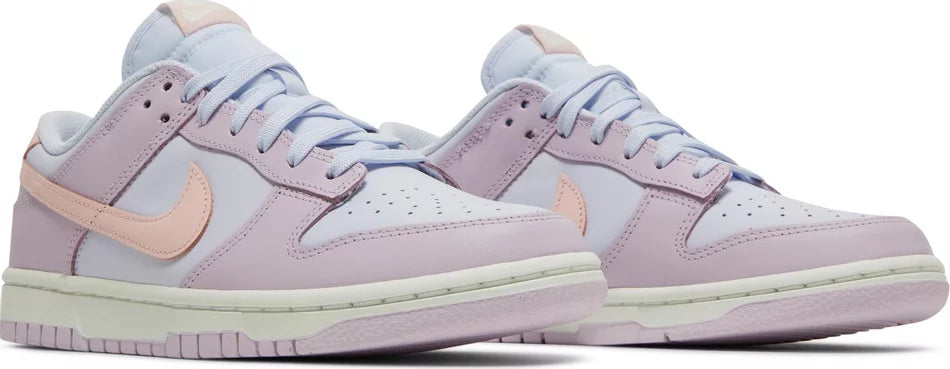 Nike Dunk Low (W) 'Easter'